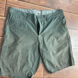 Linksoul Mens Golf Shorts size 35